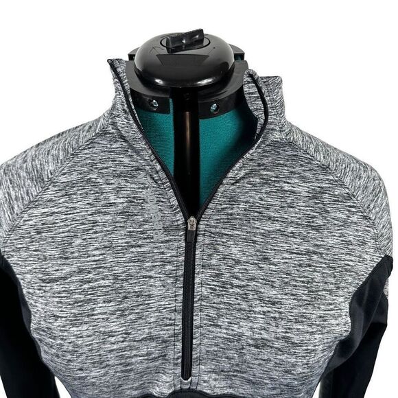 Reebok black and grey running top - Picture 3 of 8